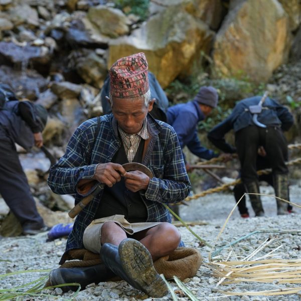 DSC02075 honey hunting tools getting ready in lamjung